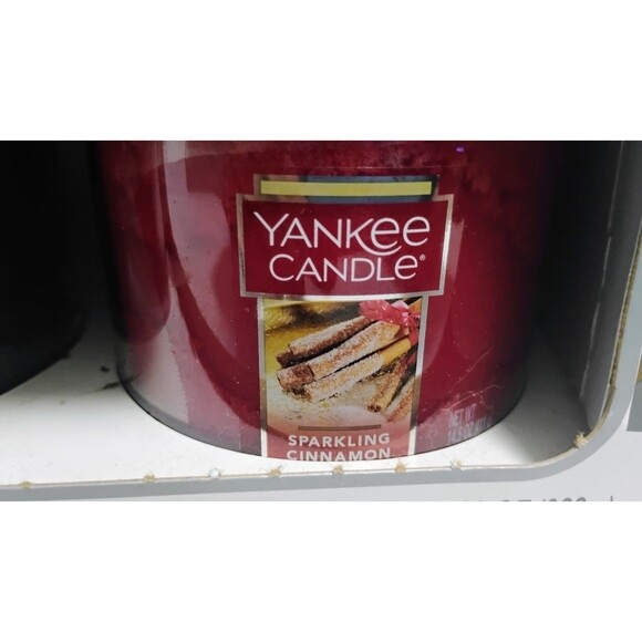 YANKEE CANDLE TWO MEDIUM JAR CANDLE SET BALSAM & CEDAR SPARKLING CINNMON 14.5 OZ - Picture 5 of 7
